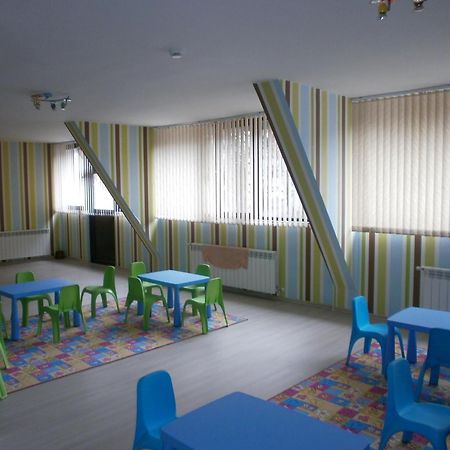 Everest Hotel Etropole Extérieur photo