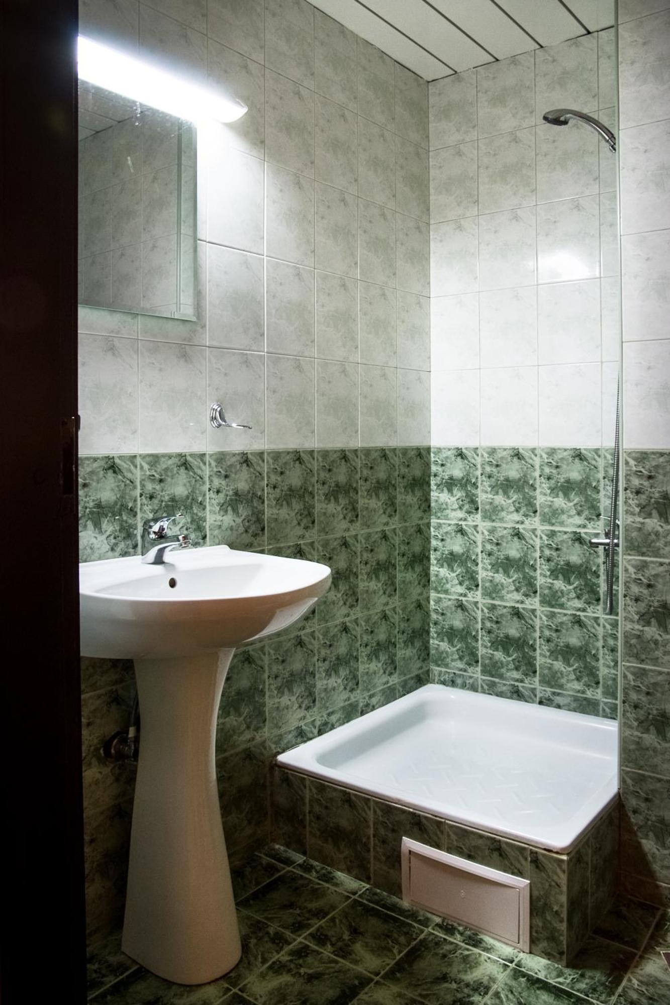 Everest Hotel Etropole Extérieur photo
